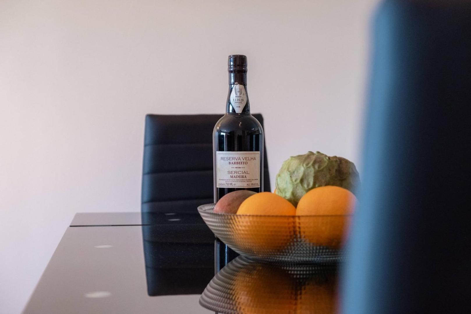 Appartamento Guestready - Lido View Near The Beach Funchal  Esterno foto